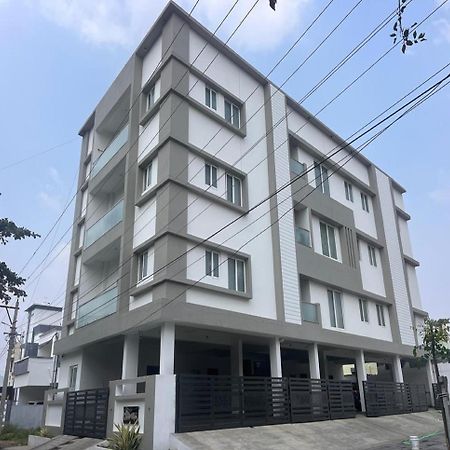 Thulasi Avenue Inn Pollachi Exterior photo
