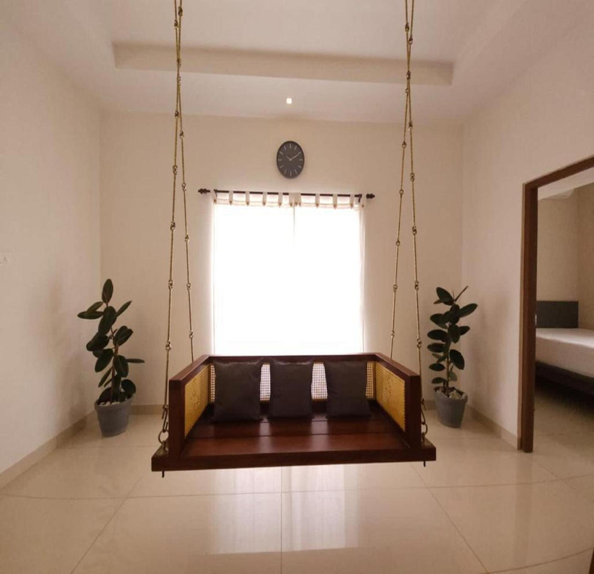 Thulasi Avenue Inn Pollachi Exterior photo