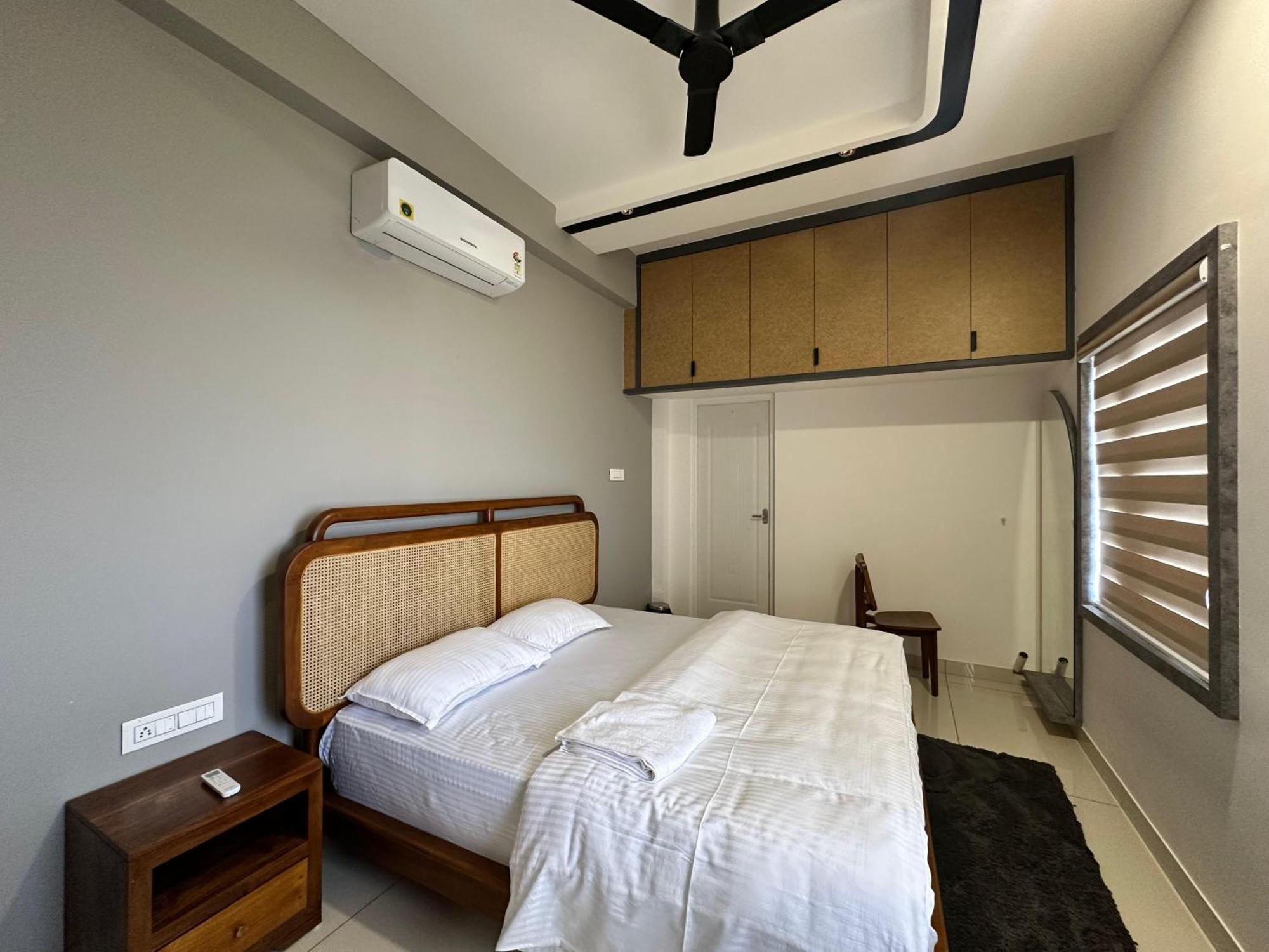 Thulasi Avenue Inn Pollachi Exterior photo