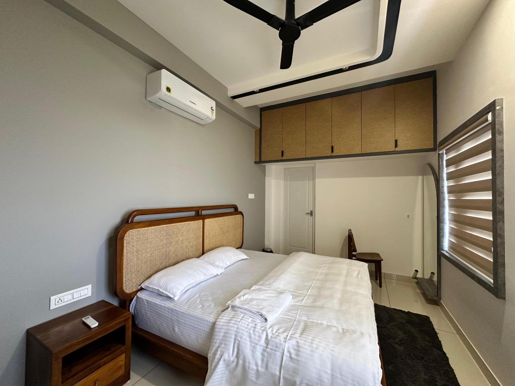 Thulasi Avenue Inn Pollachi Exterior photo